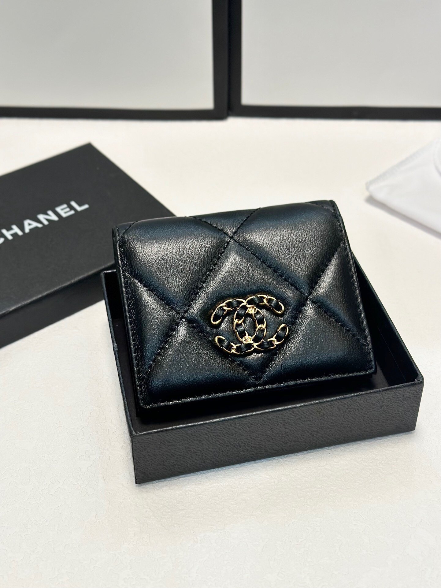 chanel card wallet 11x10